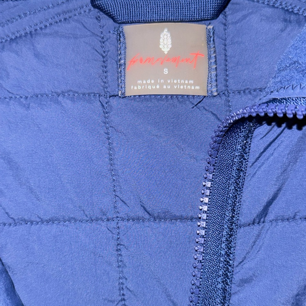 Pippa Packable Puffer - Picture 4 of 4